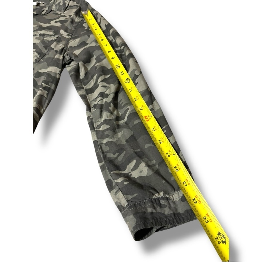 Beach Lunch Lounge Stylish Green Camouflage Long Sleeve Button Down Shirt - Picture 11 of 16